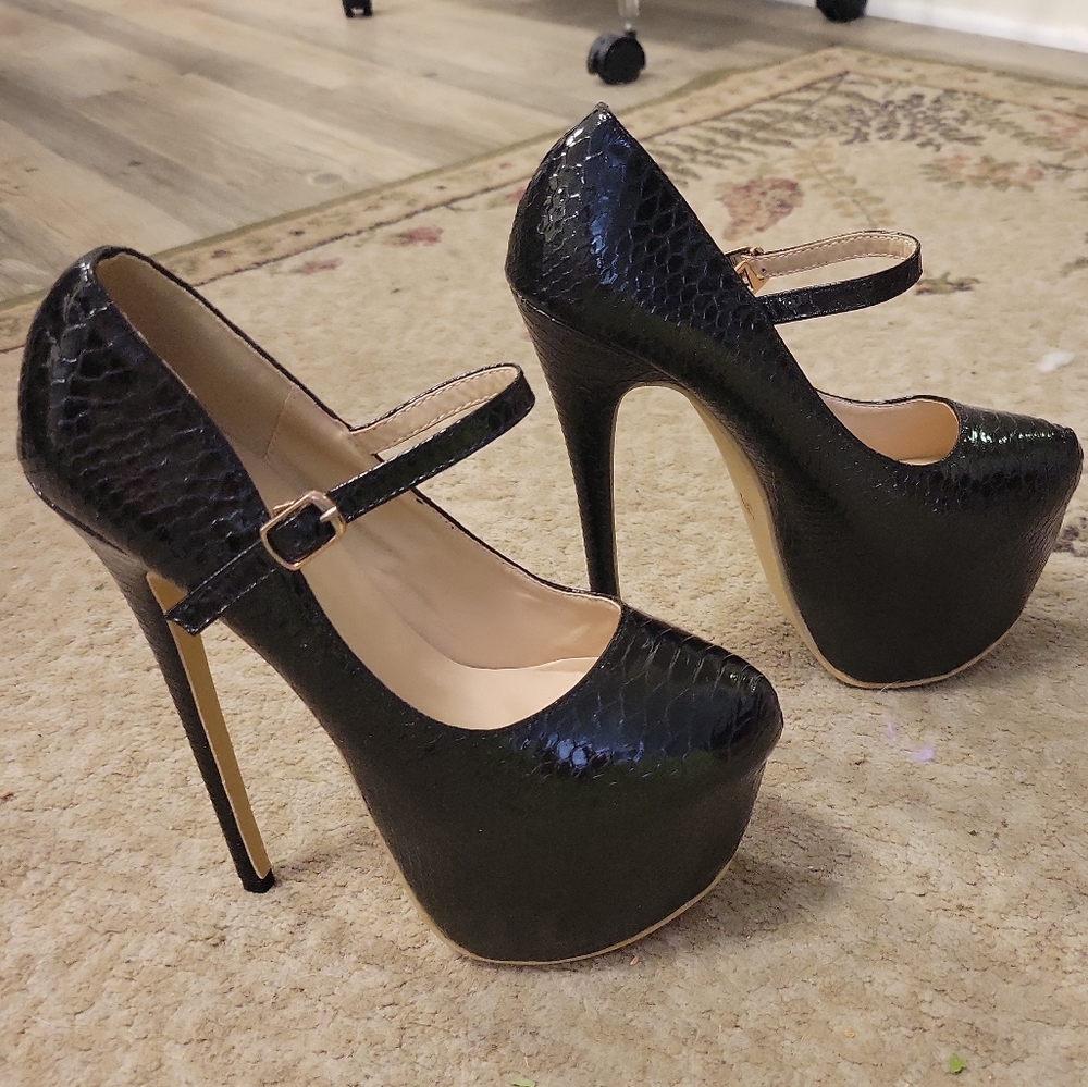 Black stiletto platform Mary janes